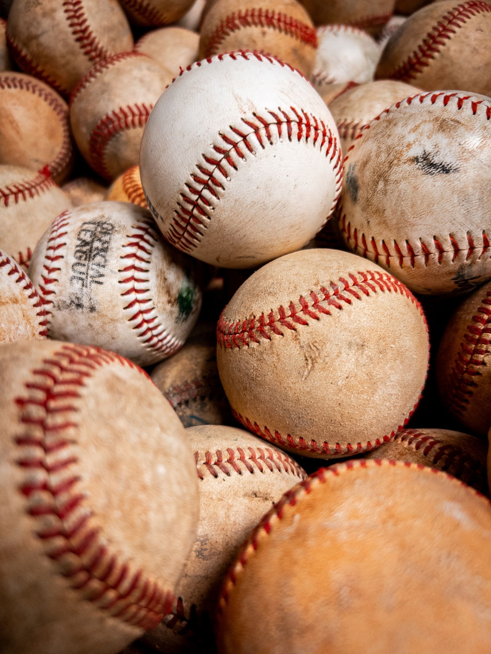 MLB